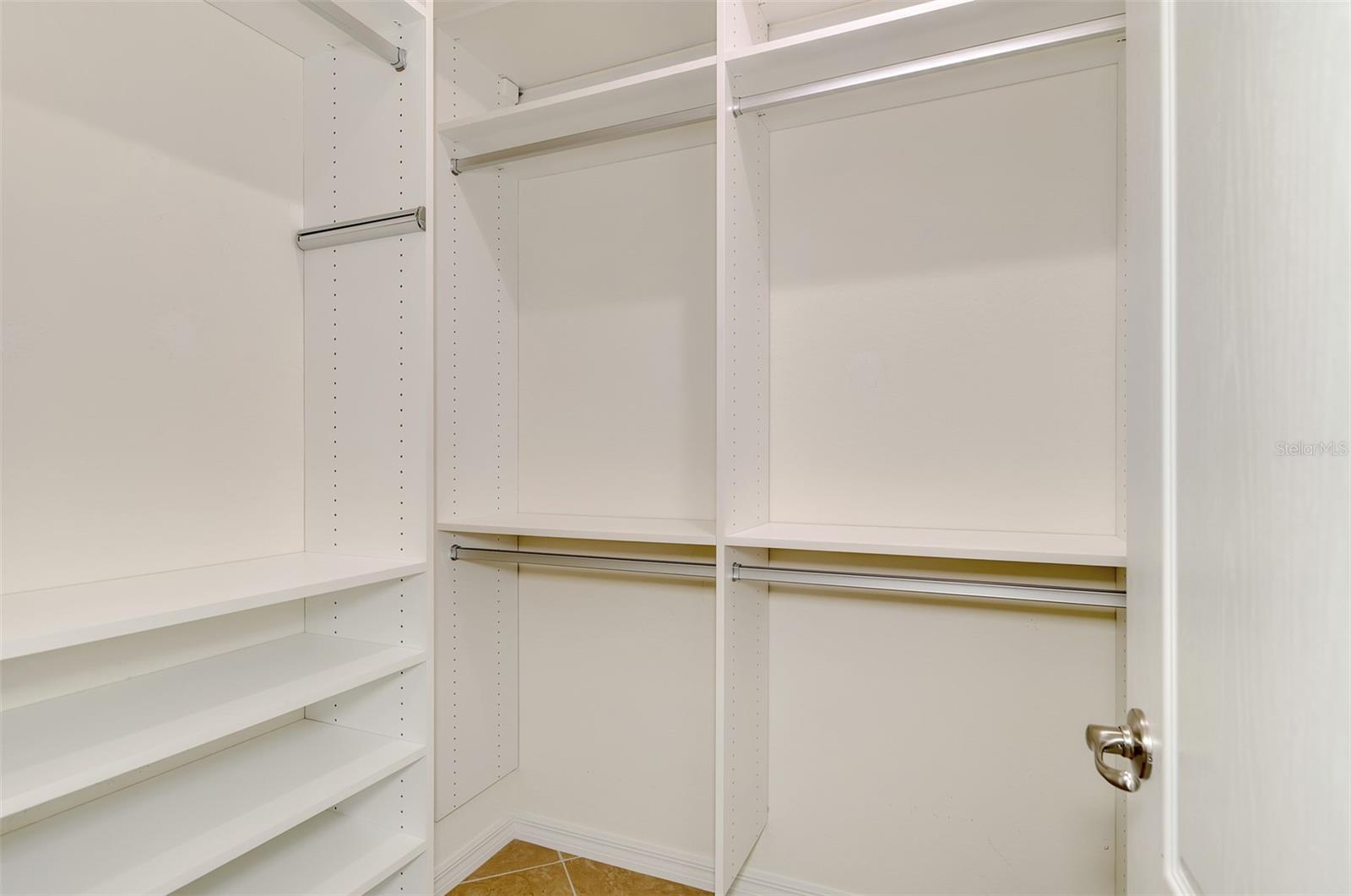 SARASOTA NATIONAL PH 6 & 7 - Residential