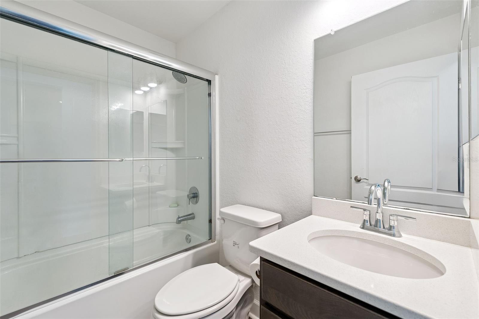 SANCTUARY BY THE LAKE PH 2 - Residential