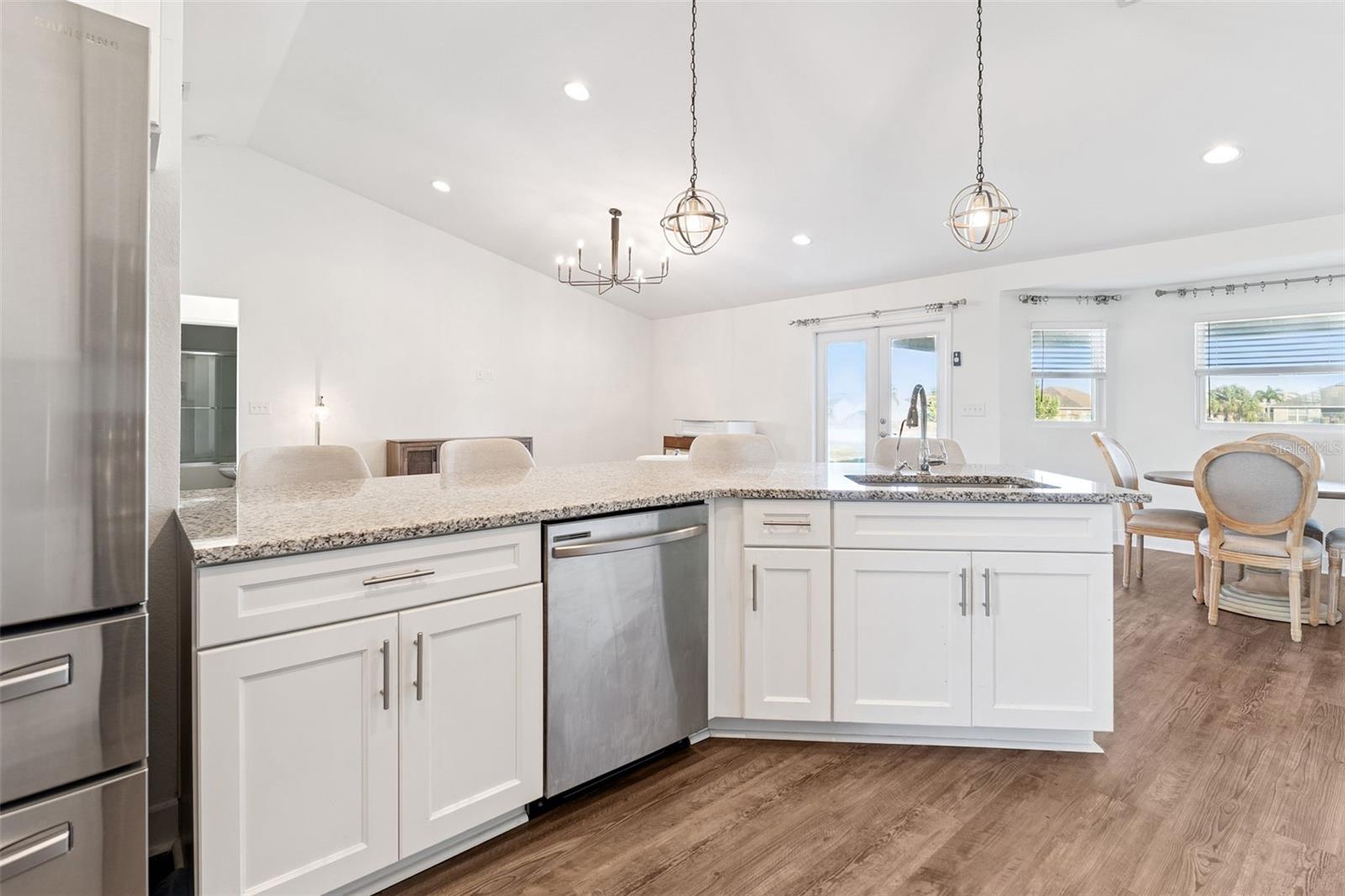 SANCTUARY BY THE LAKE PH 2 - Residential