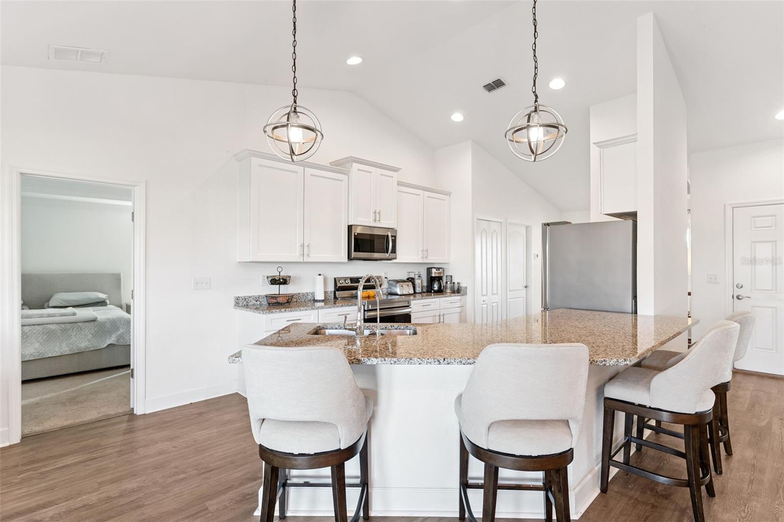 SANCTUARY BY THE LAKE PH 2 - Residential