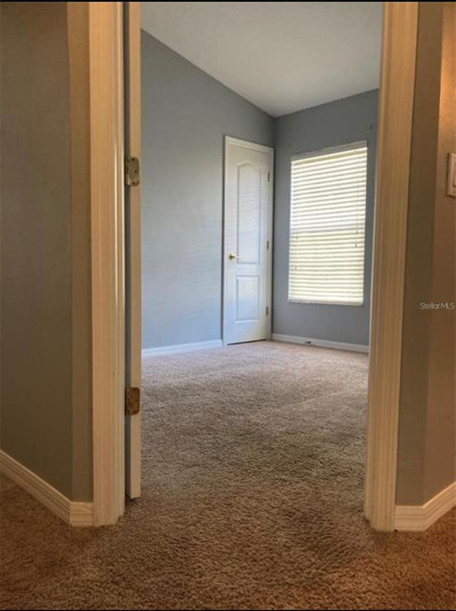 KINGS LAKE TWNHMS - Residential Lease