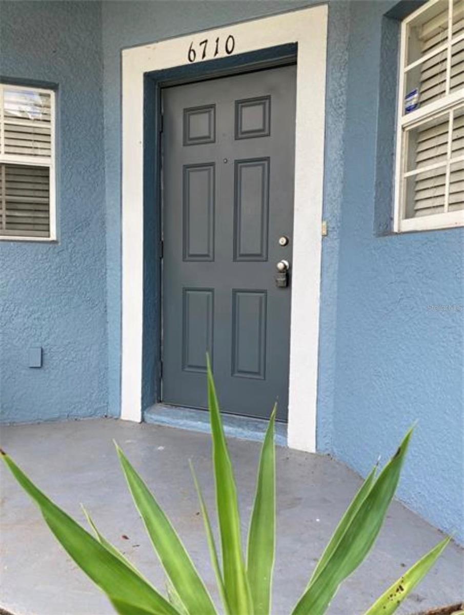 KINGS LAKE TWNHMS - Residential Lease