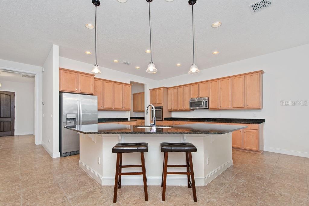 ENCLAVE - Residential