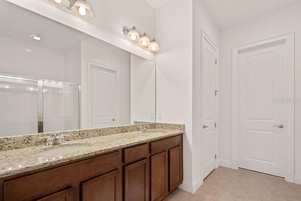 ENCLAVE - Residential