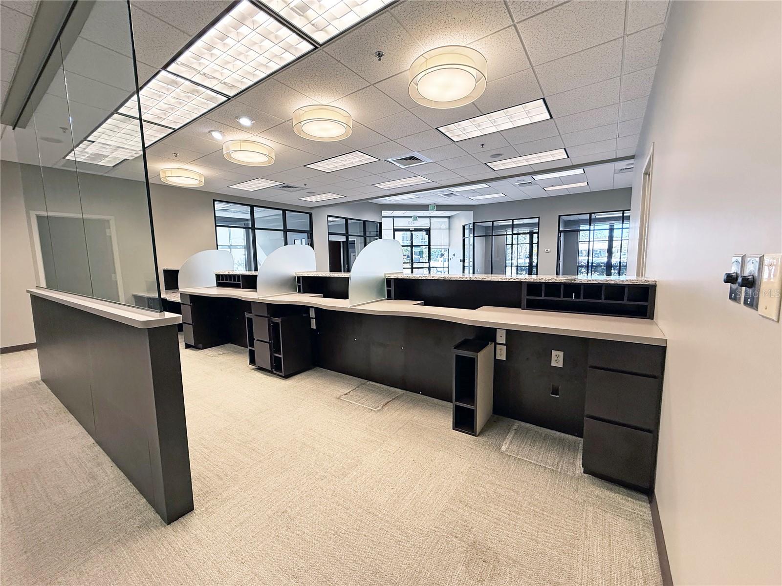 SHOPPES/MAITLAND - Commercial Sale