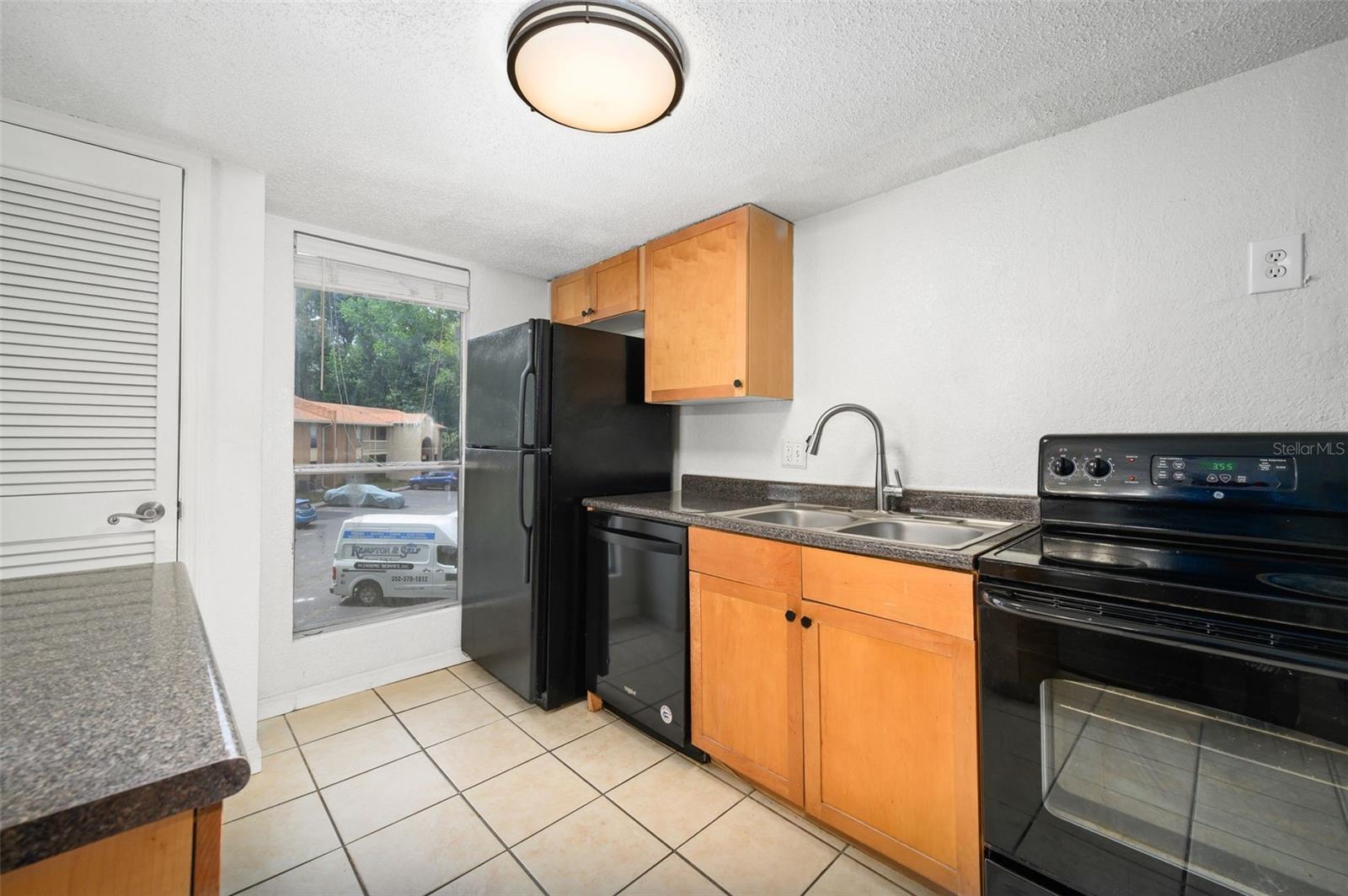CREEKS EDGE CONDO - Residential