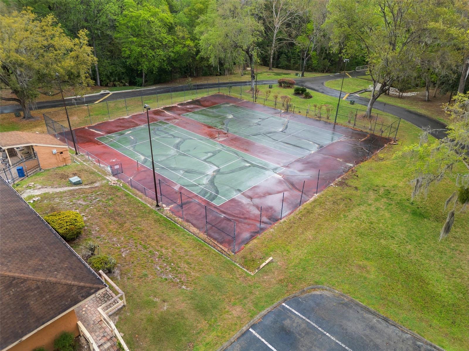 CREEKS EDGE CONDO - Residential