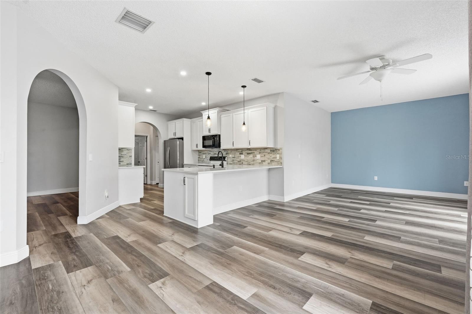 SUMMERFIELD VILLAGE 1 TR 7 - Residential