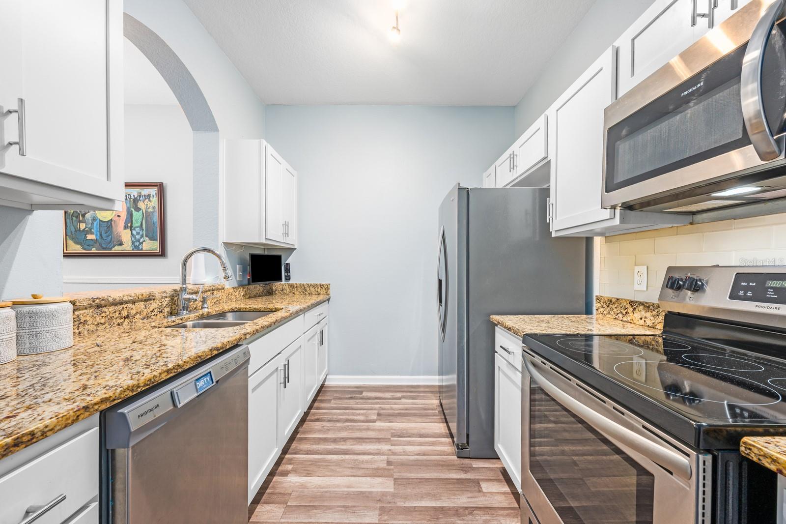 BRANTLEY TERRACE CONDO PH 1 THRU 7 - Residential