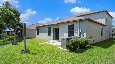 A home in WIMAUMA