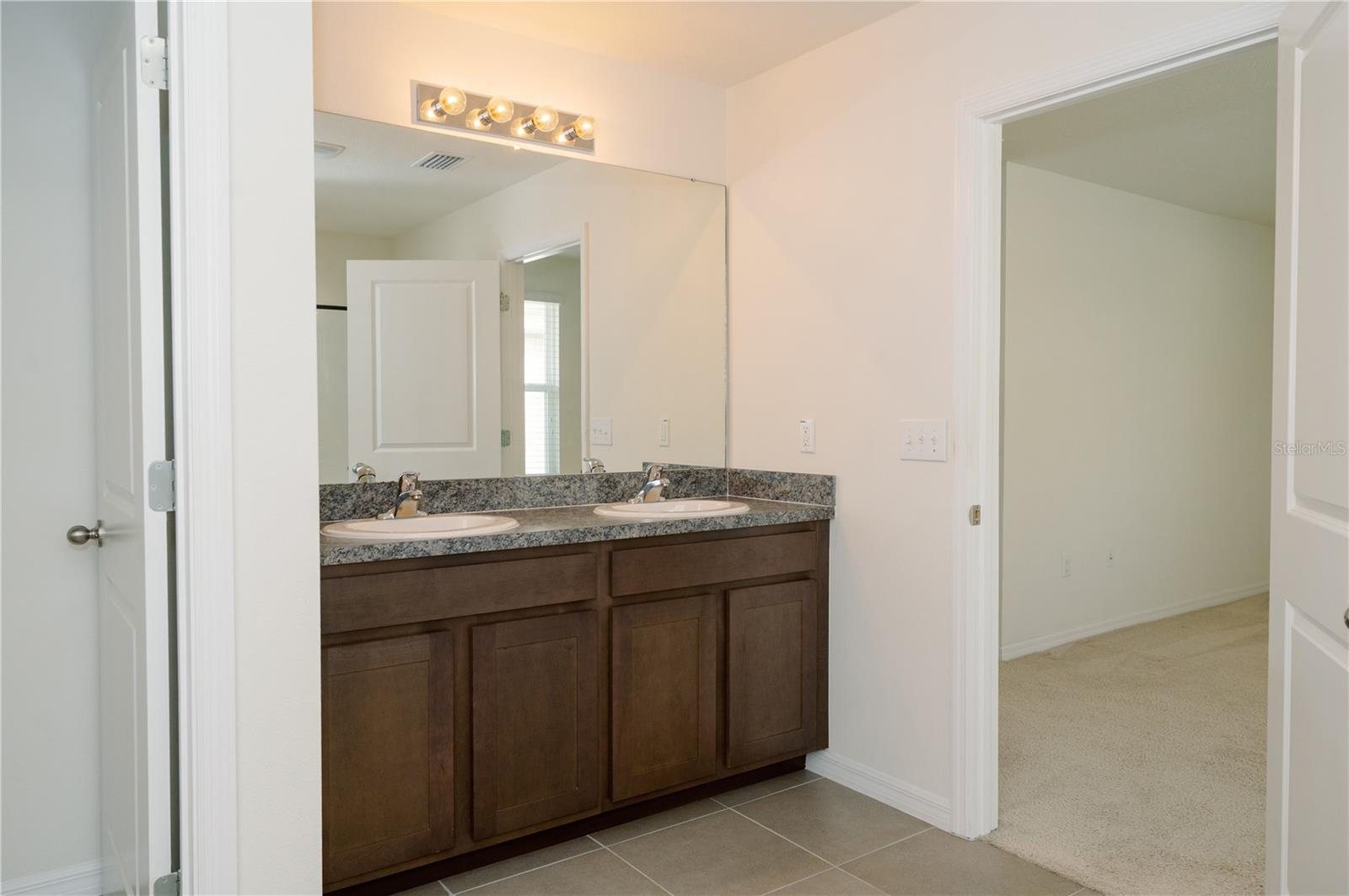 EPPERSON RANCH SOUTH PH 1 - Residential