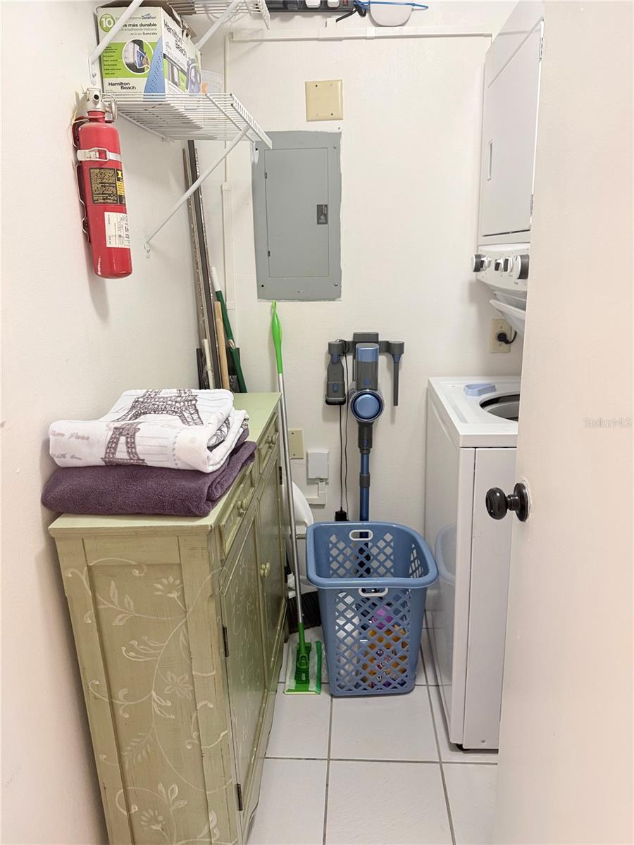 LONGWATER CHASE - Residential Lease
