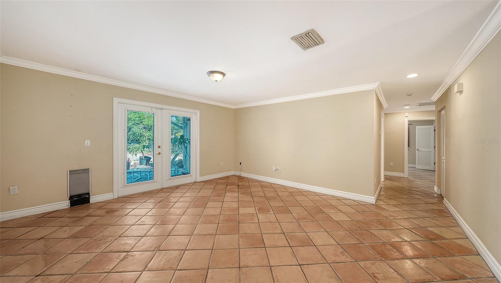 ACREAGE & UNREC - Residential
