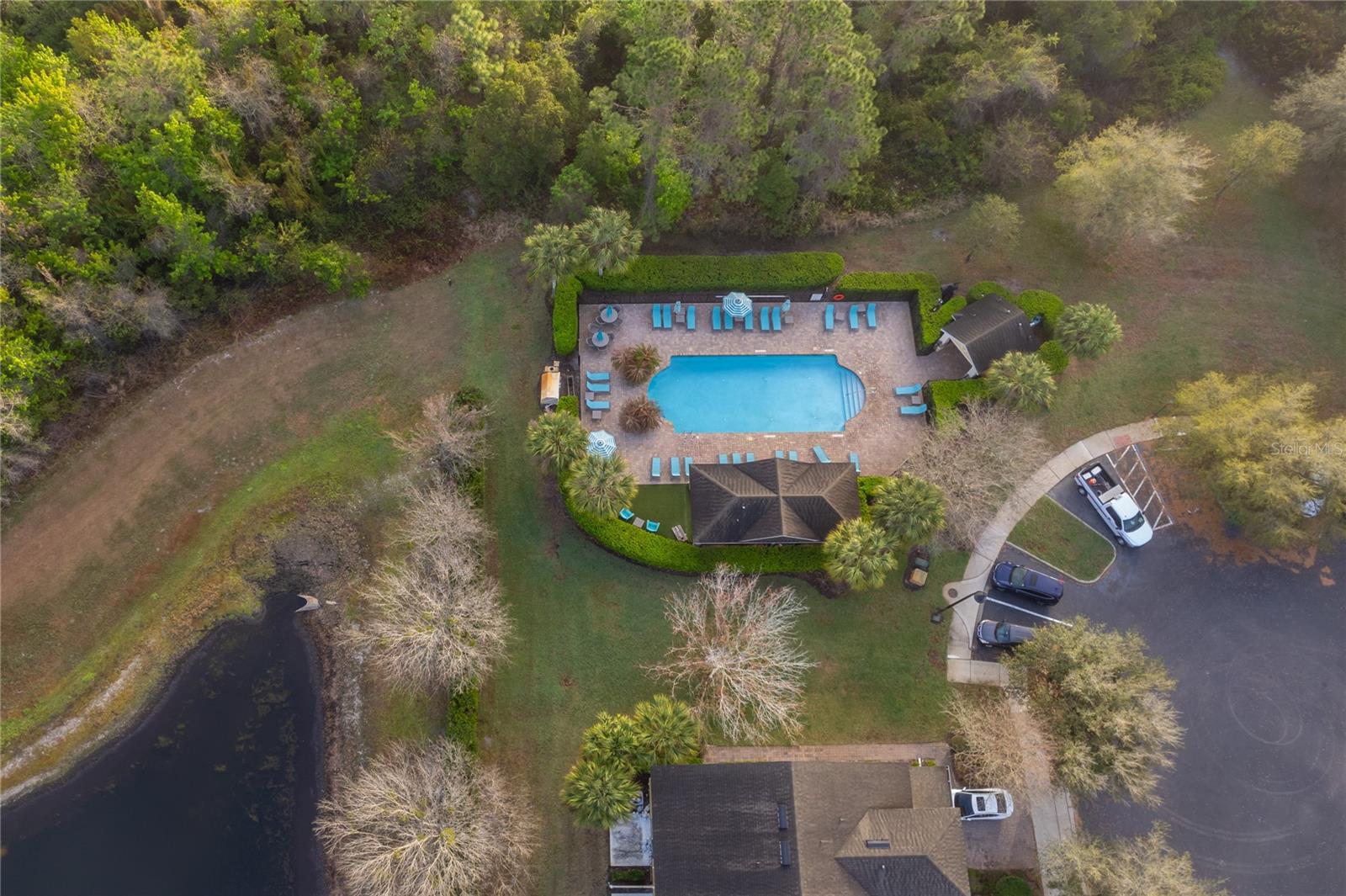 CLAYTON CROSSING TWNHMS SECOND AMD - Residential