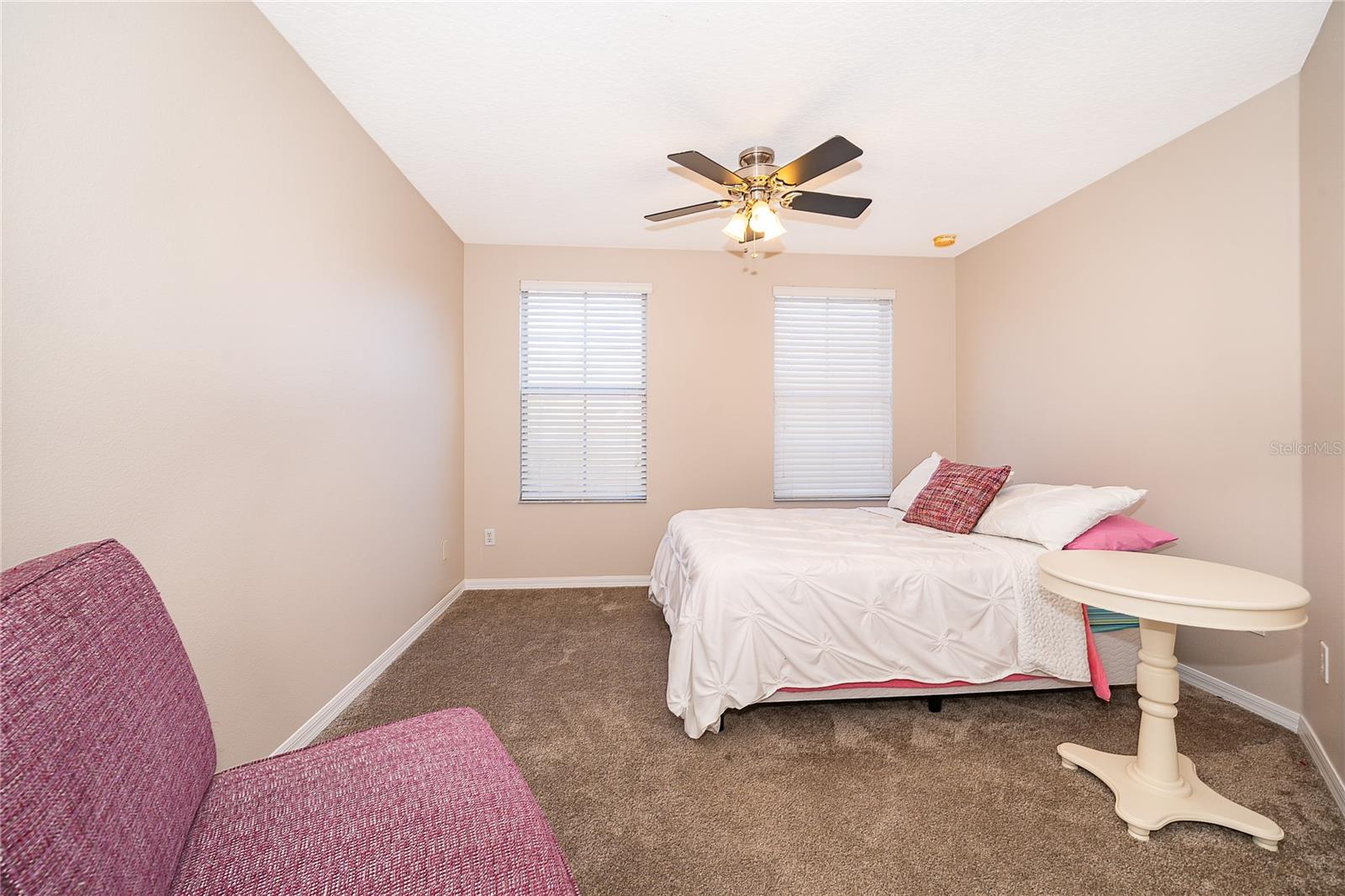 CLAYTON CROSSING TWNHMS SECOND AMD - Residential