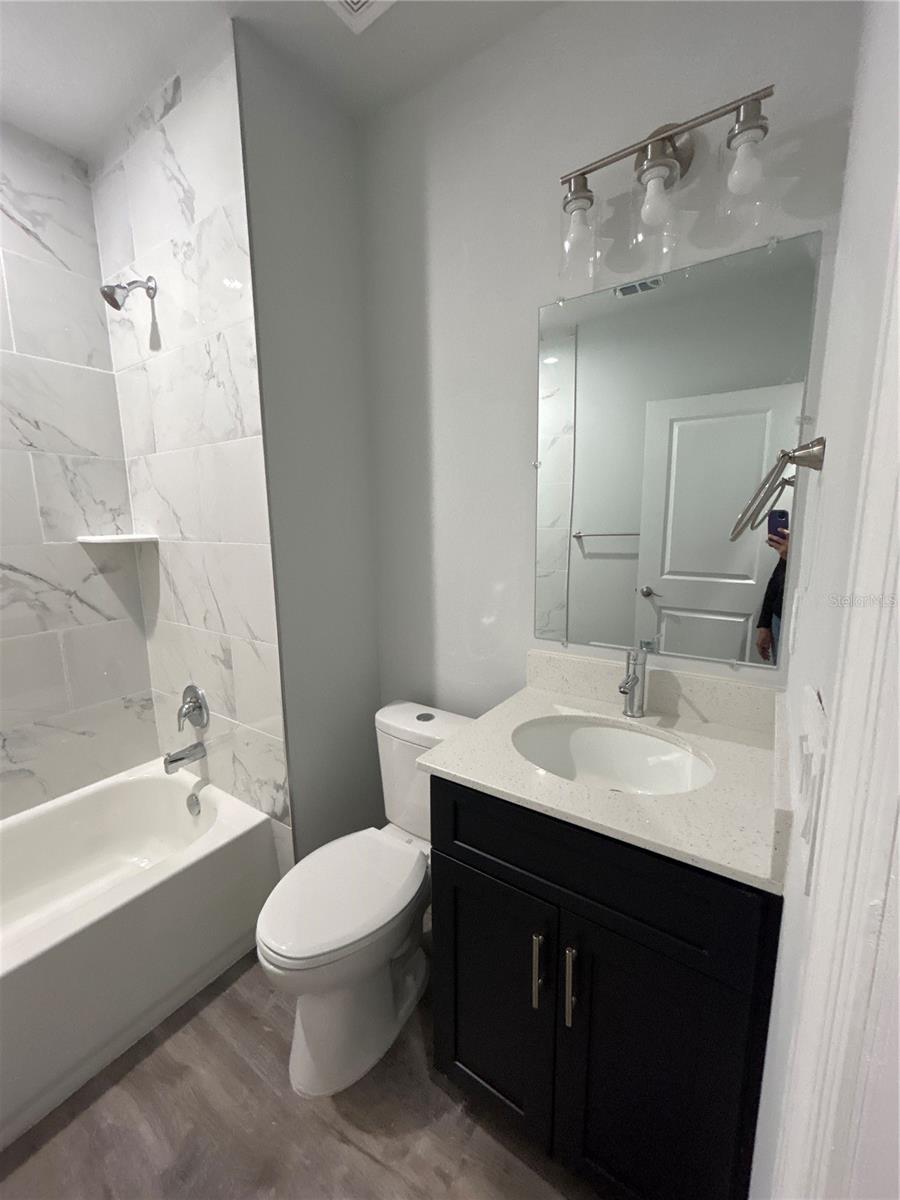 SEBRING HILLS SO - Residential Lease