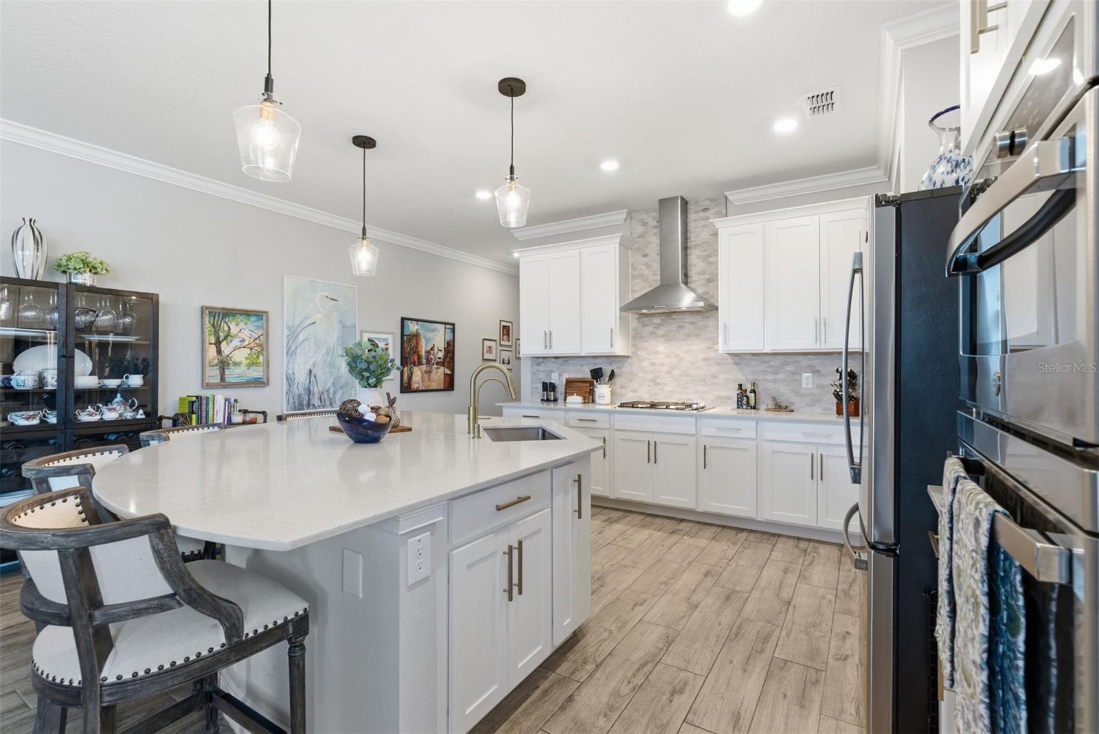 MITCHELL 54 WEST PH 3 - Residential