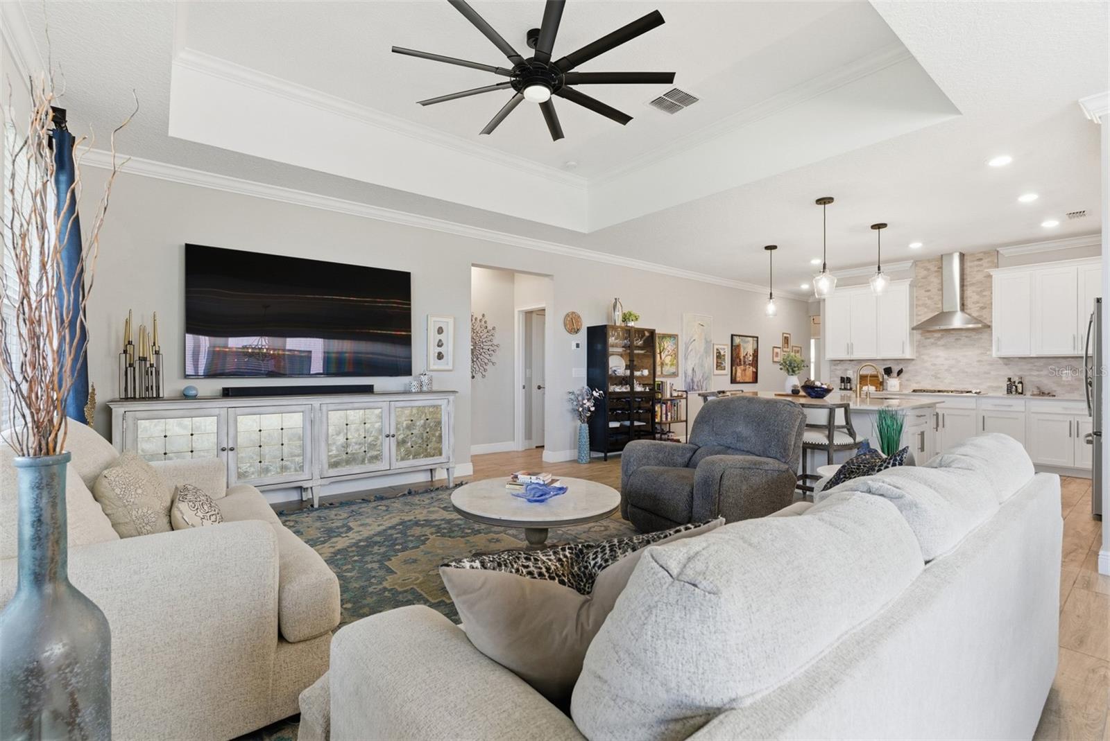 MITCHELL 54 WEST PH 3 - Residential