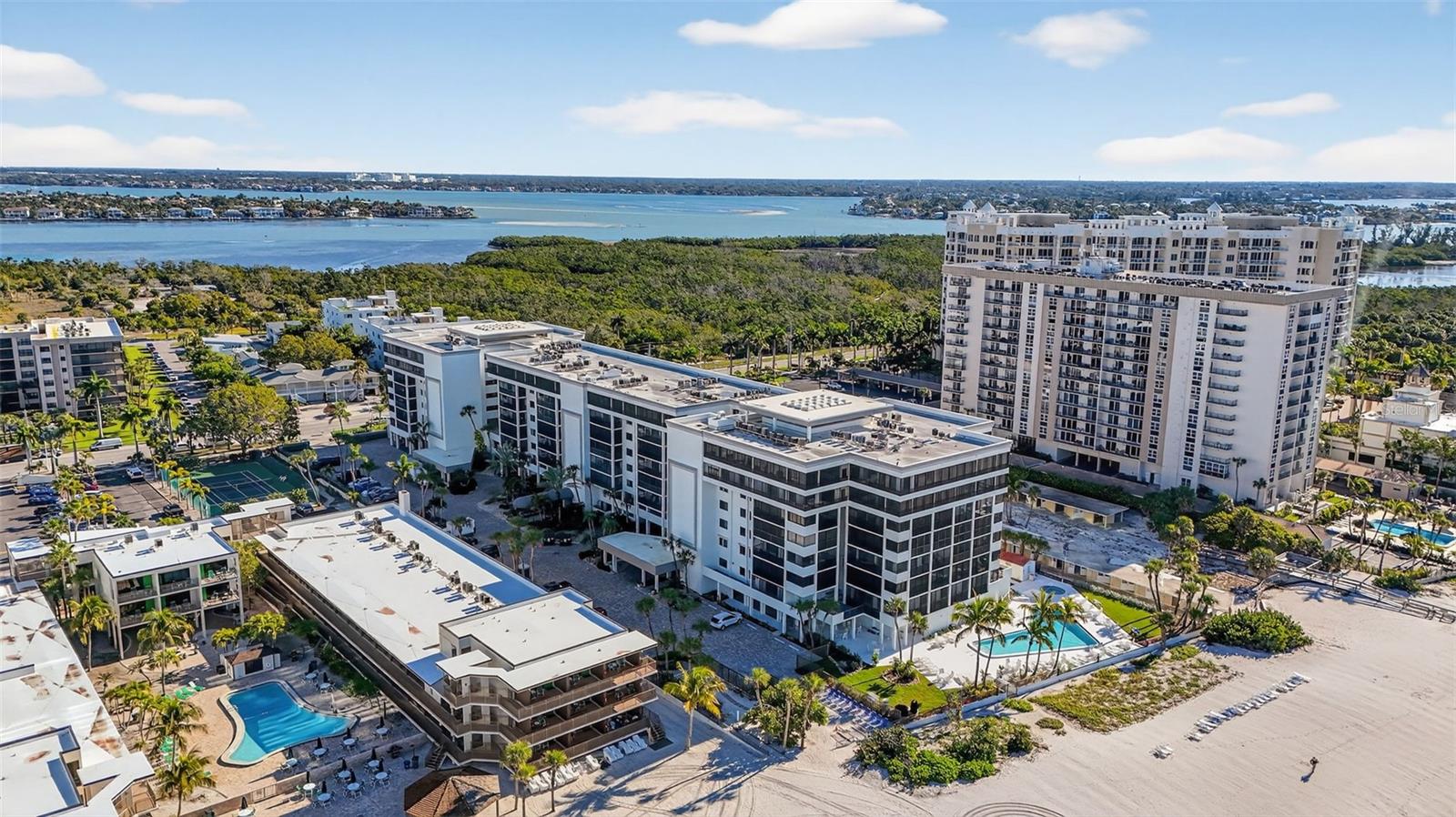 LIDO SURF AND SAND - Residential