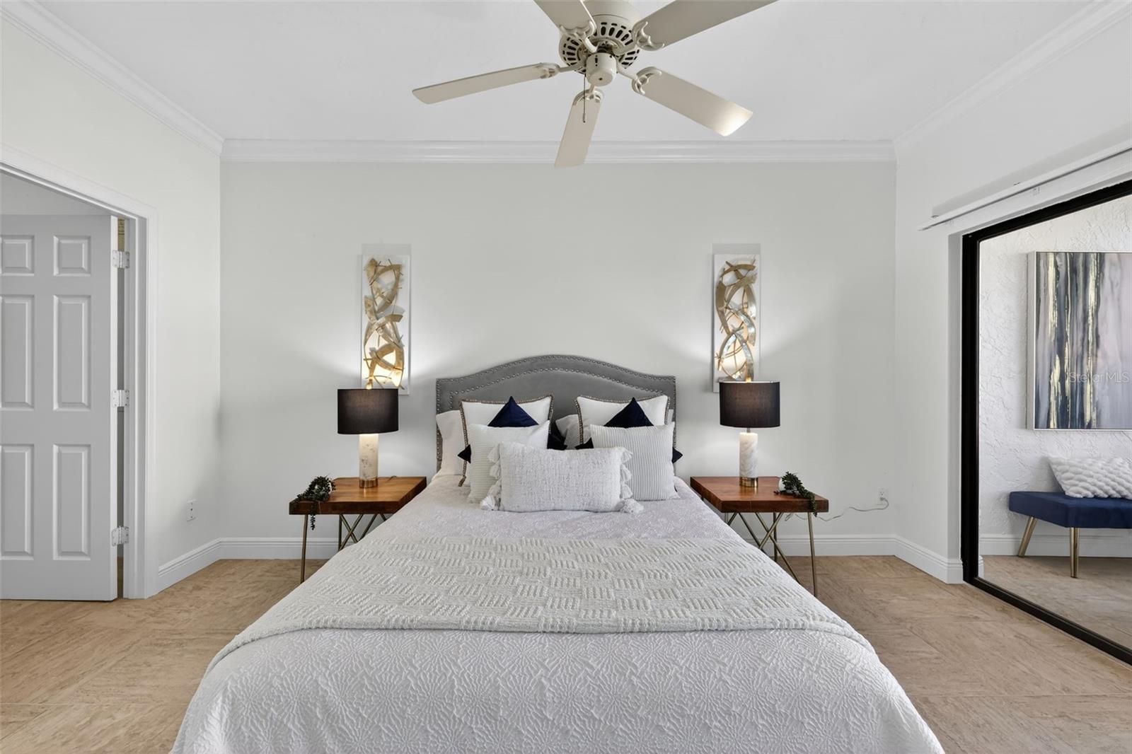 LIDO SURF AND SAND - Residential