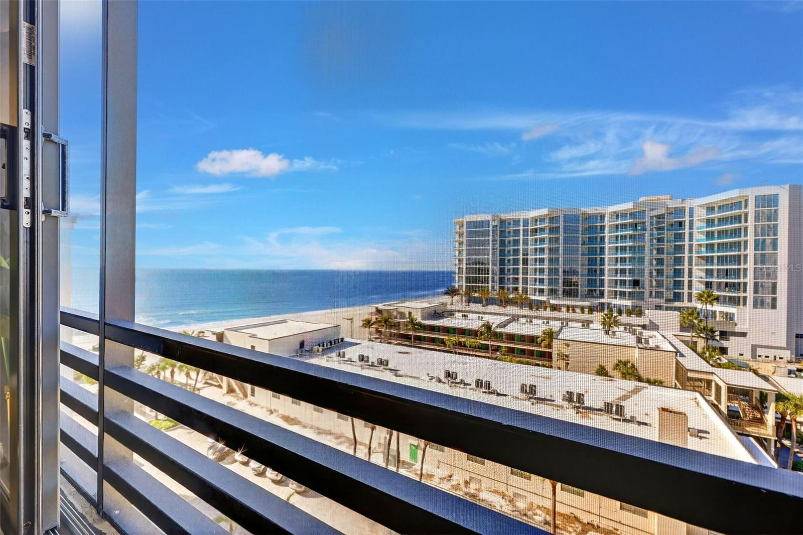 LIDO SURF AND SAND - Residential