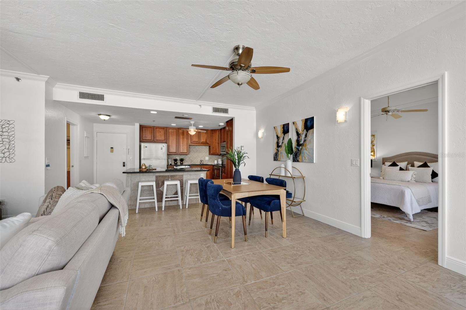 LIDO SURF AND SAND - Residential