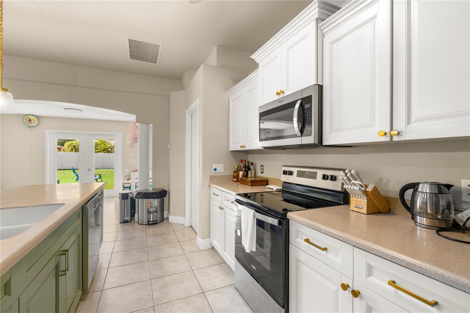 OAKS AT MEADOW WOODS - Residential