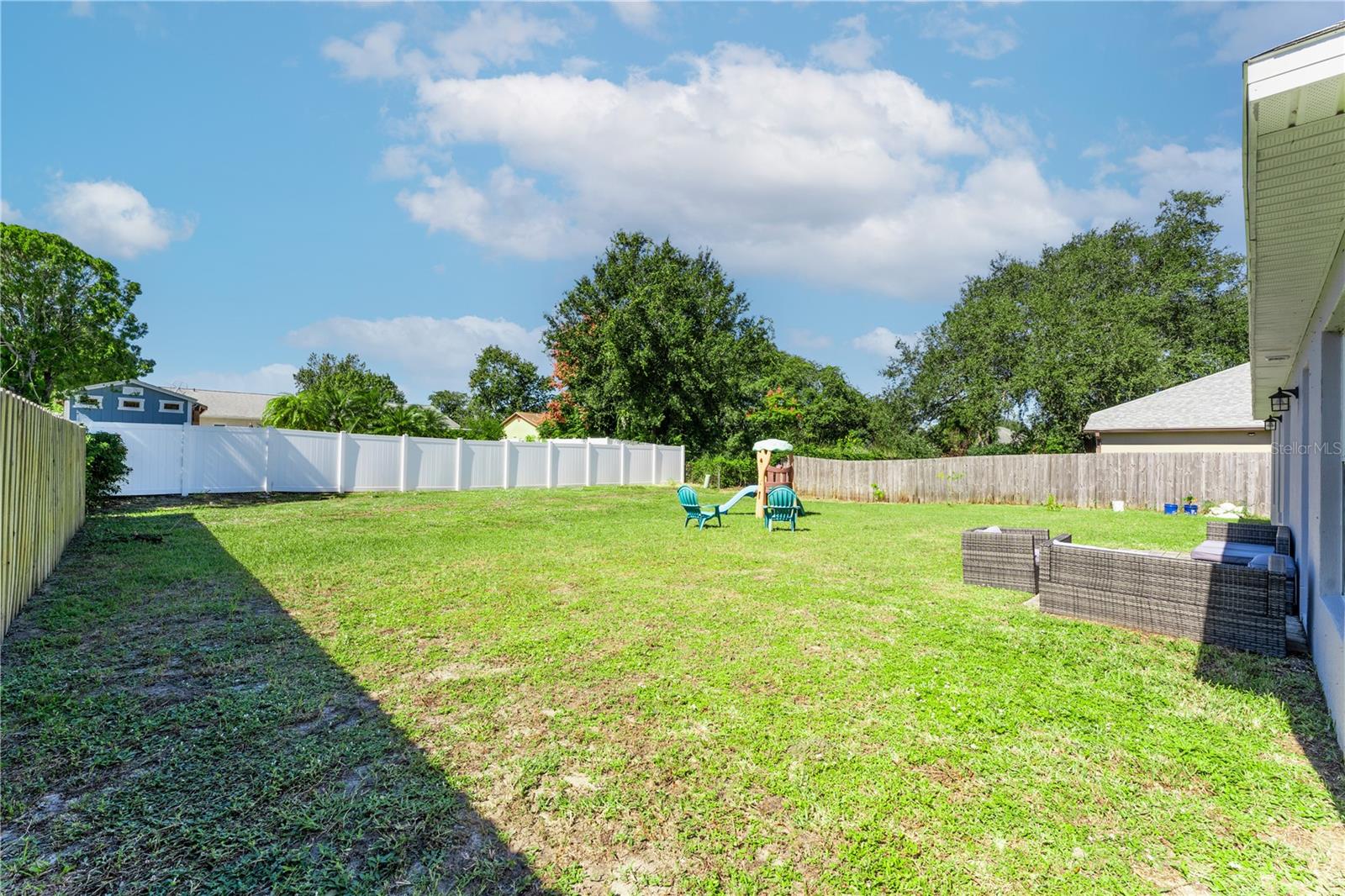 OAKS AT MEADOW WOODS - Residential