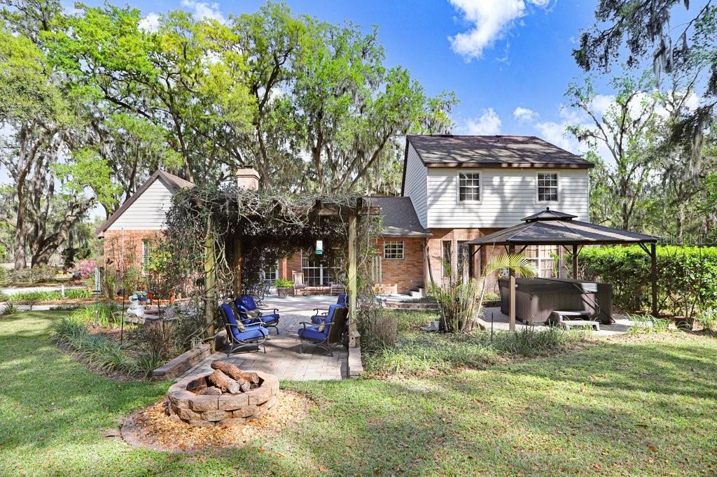 ACREAGE - Residential