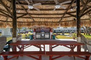 PARADISE SHORES - Residential Lease