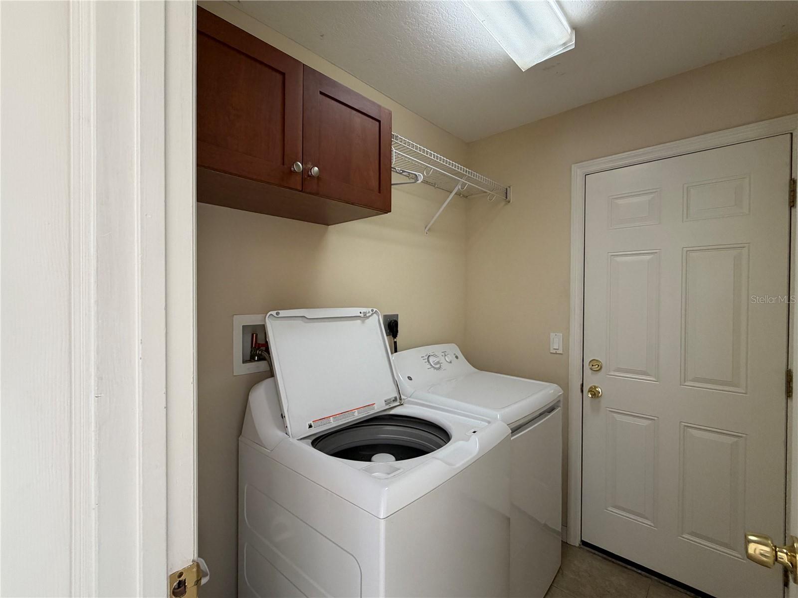 BEE RIDGE TOWN OF TOWNSITE - Residential Lease