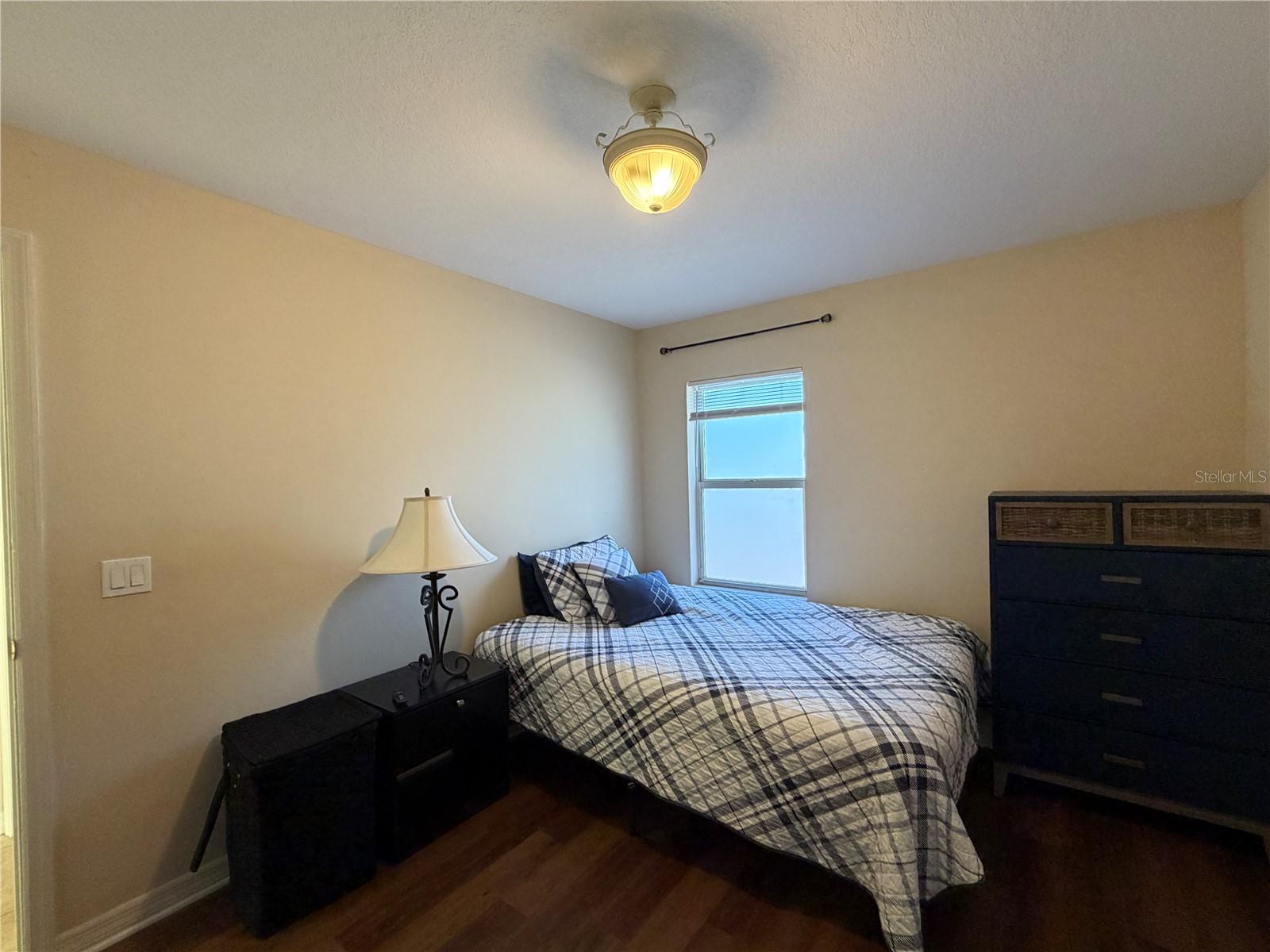 BEE RIDGE TOWN OF TOWNSITE - Residential Lease