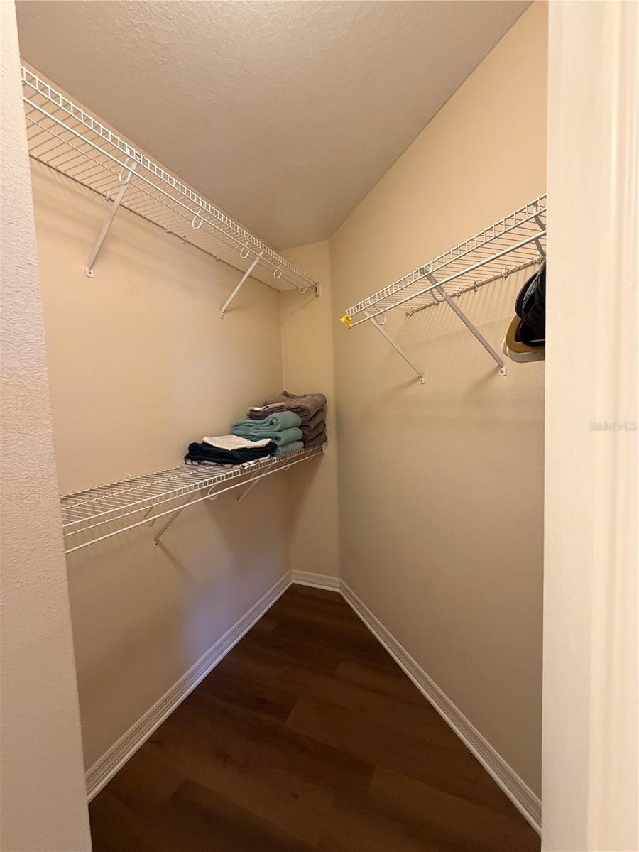 BEE RIDGE TOWN OF TOWNSITE - Residential Lease