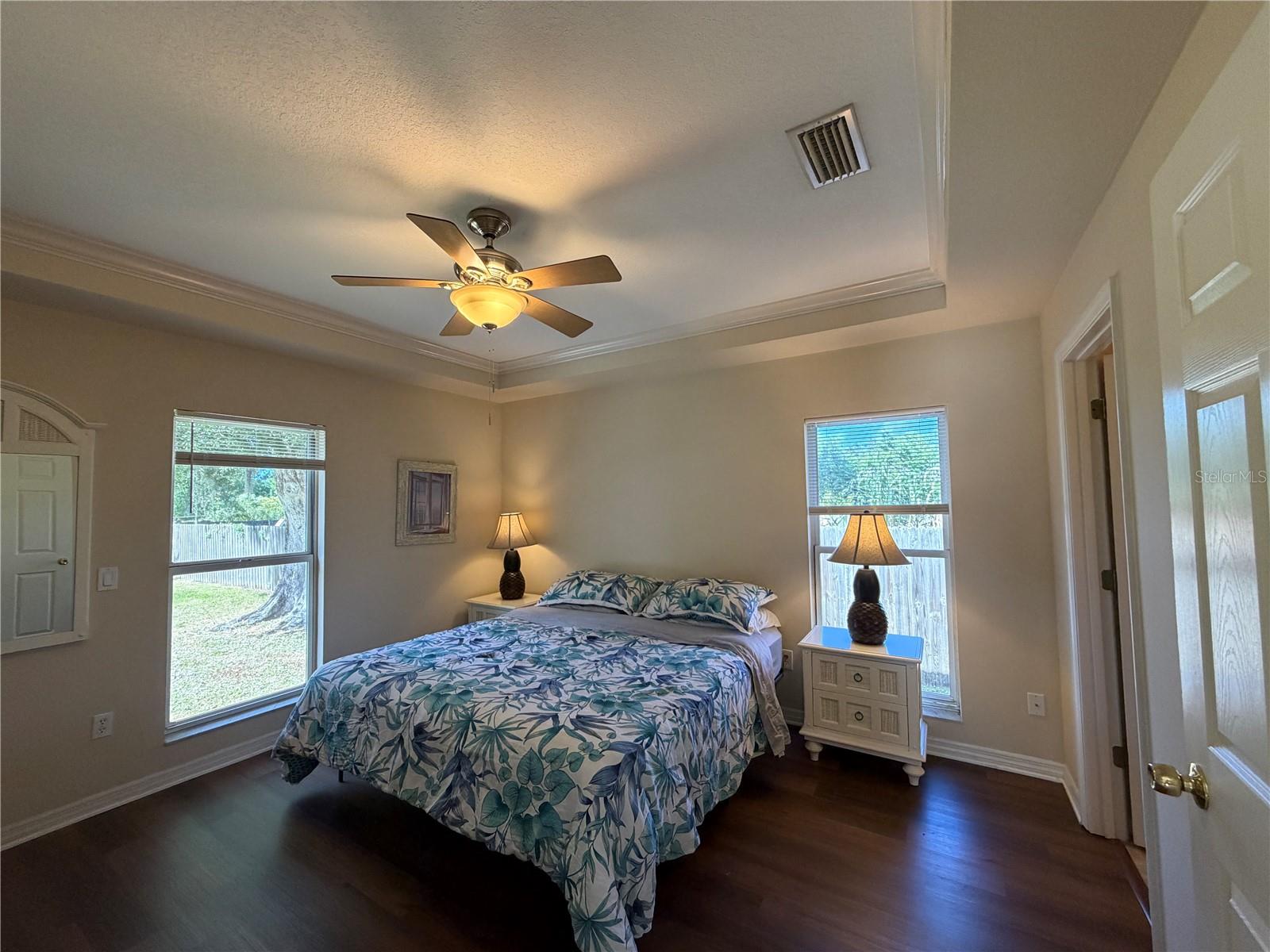 BEE RIDGE TOWN OF TOWNSITE - Residential Lease