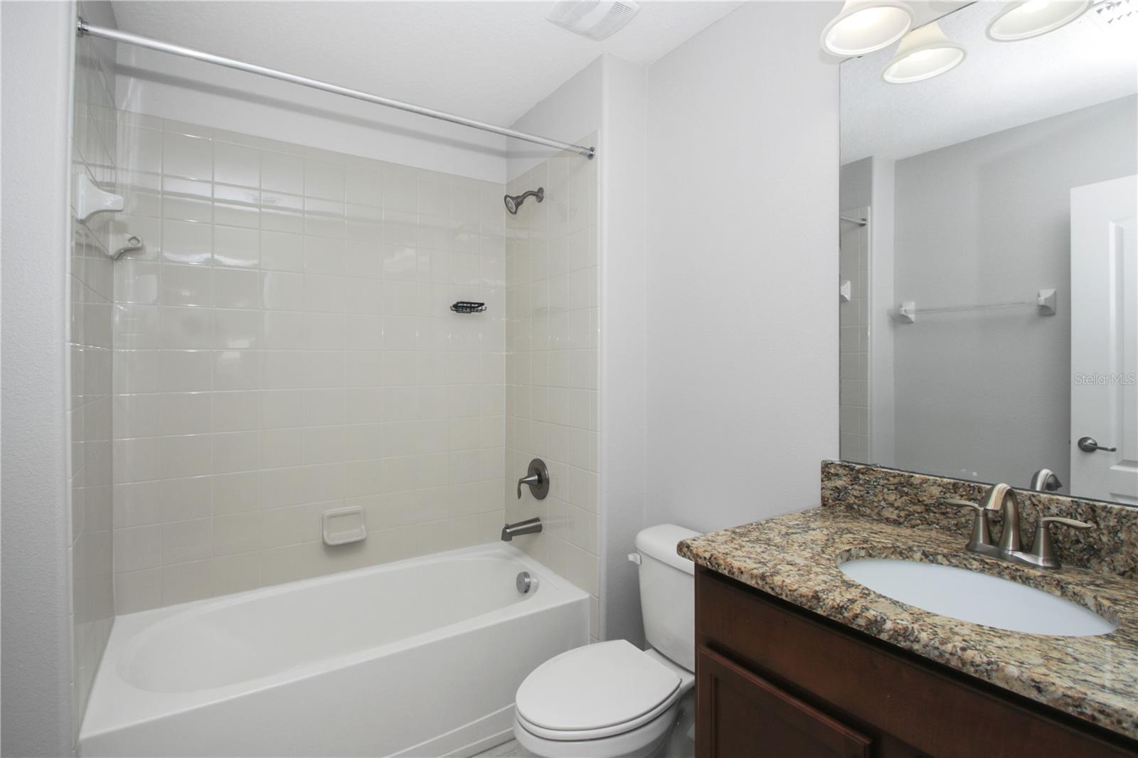 ALEXANDER RIDGE - Residential