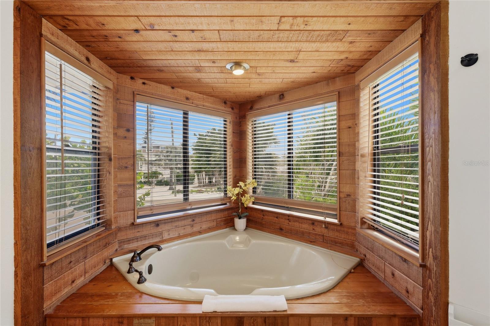 SHORE ACRES - Residential