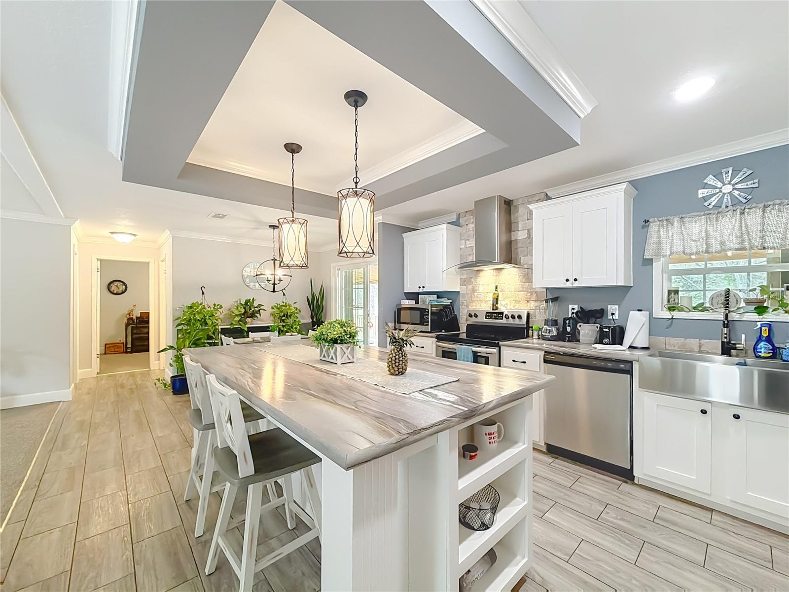 WILLISTON HLNDS - Residential