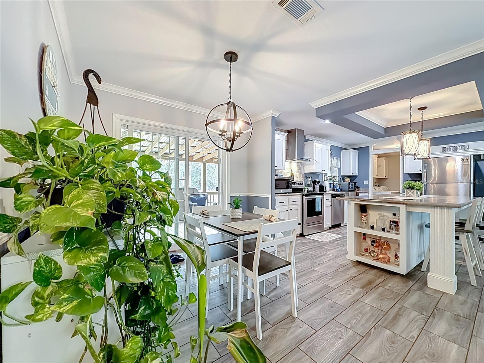 WILLISTON HLNDS - Residential