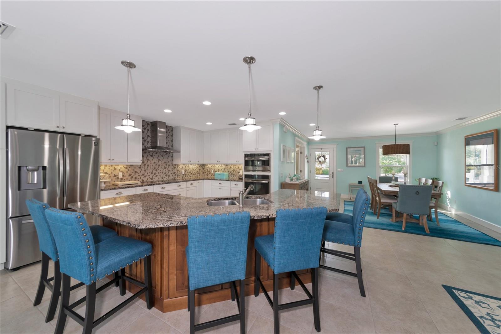 BAY PALMS 14TH UNIT - Residential
