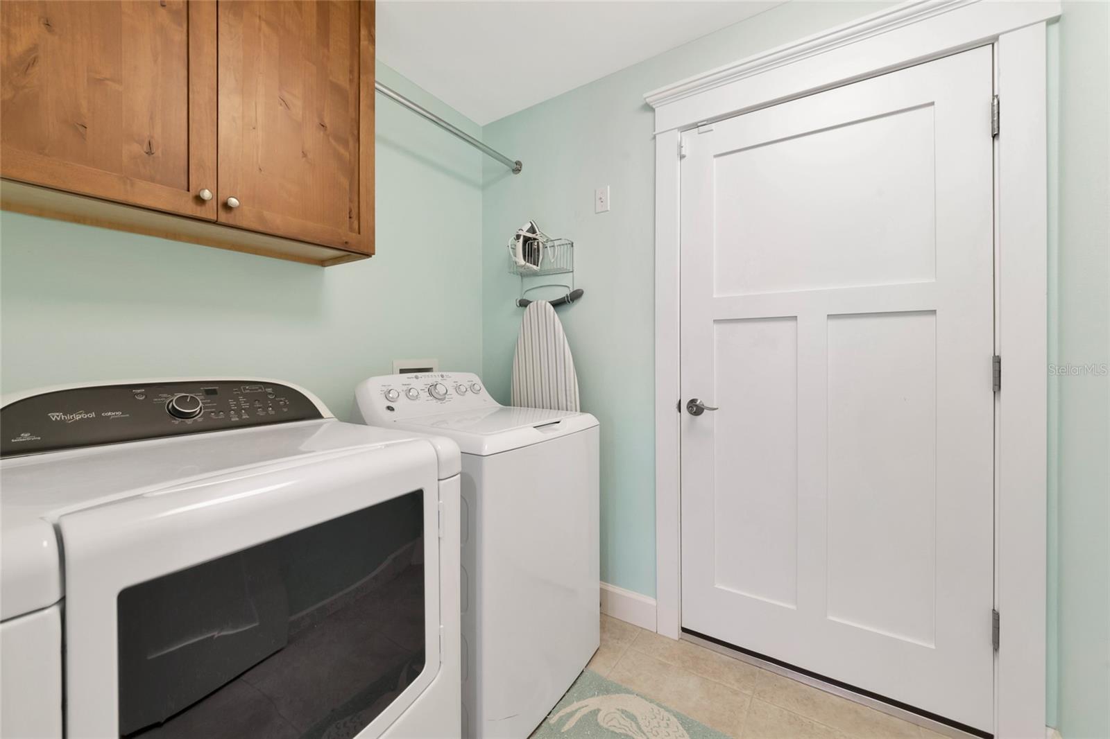 BAY PALMS 14TH UNIT - Residential