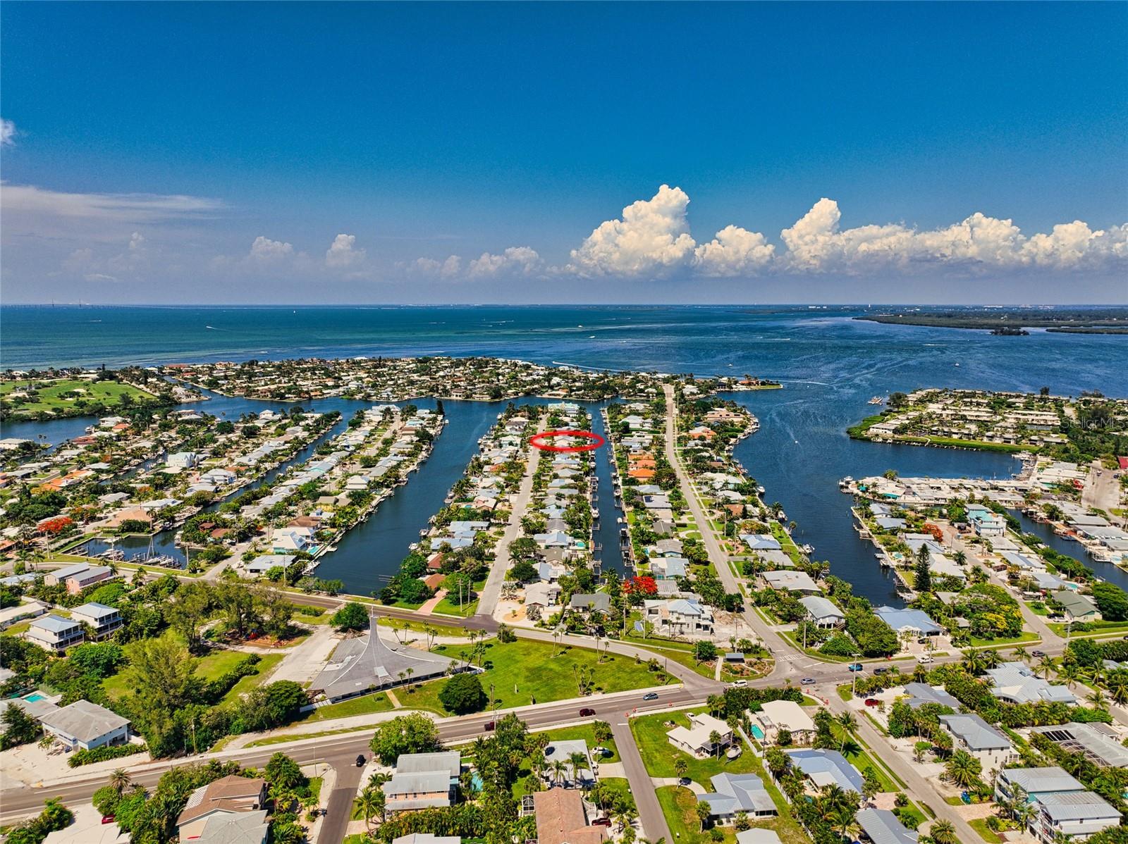 BAY PALMS 14TH UNIT - Residential