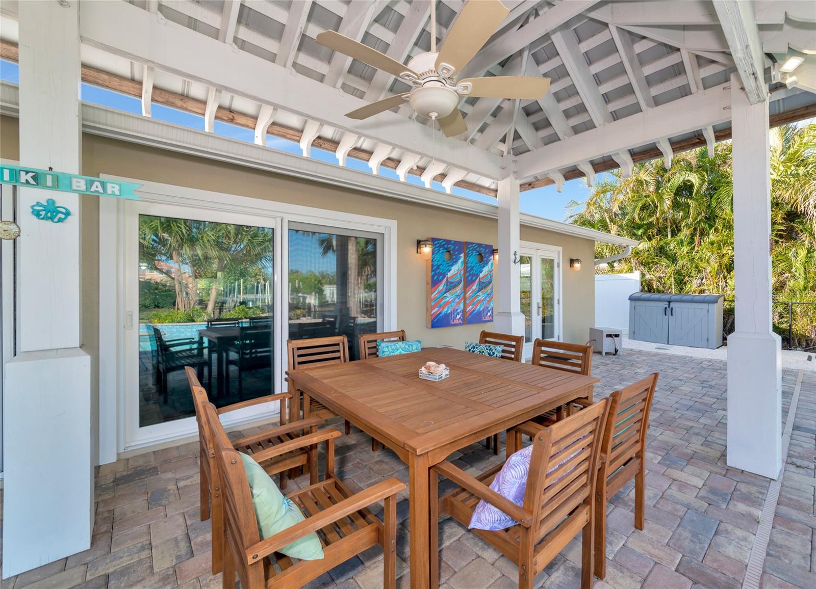 BAY PALMS 14TH UNIT - Residential