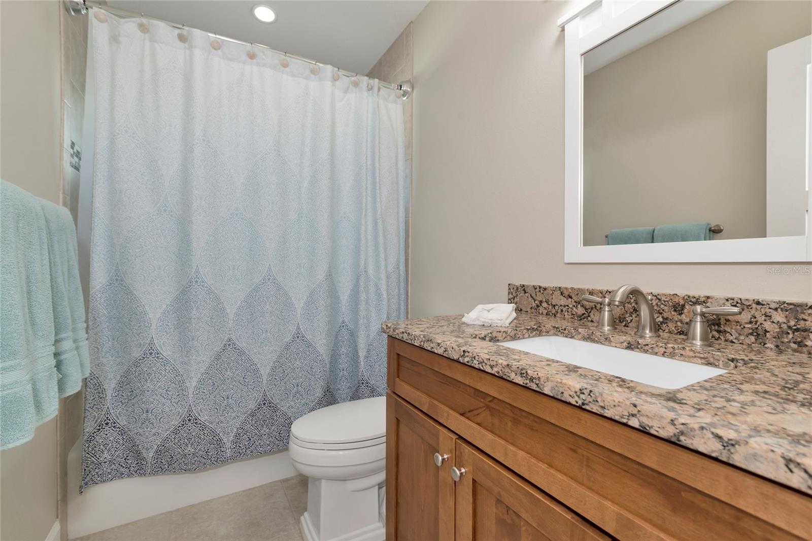 BAY PALMS 14TH UNIT - Residential