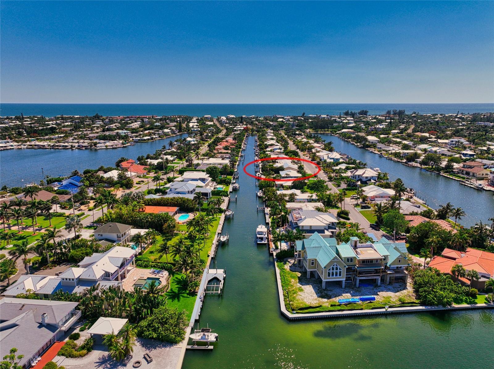 BAY PALMS 14TH UNIT - Residential