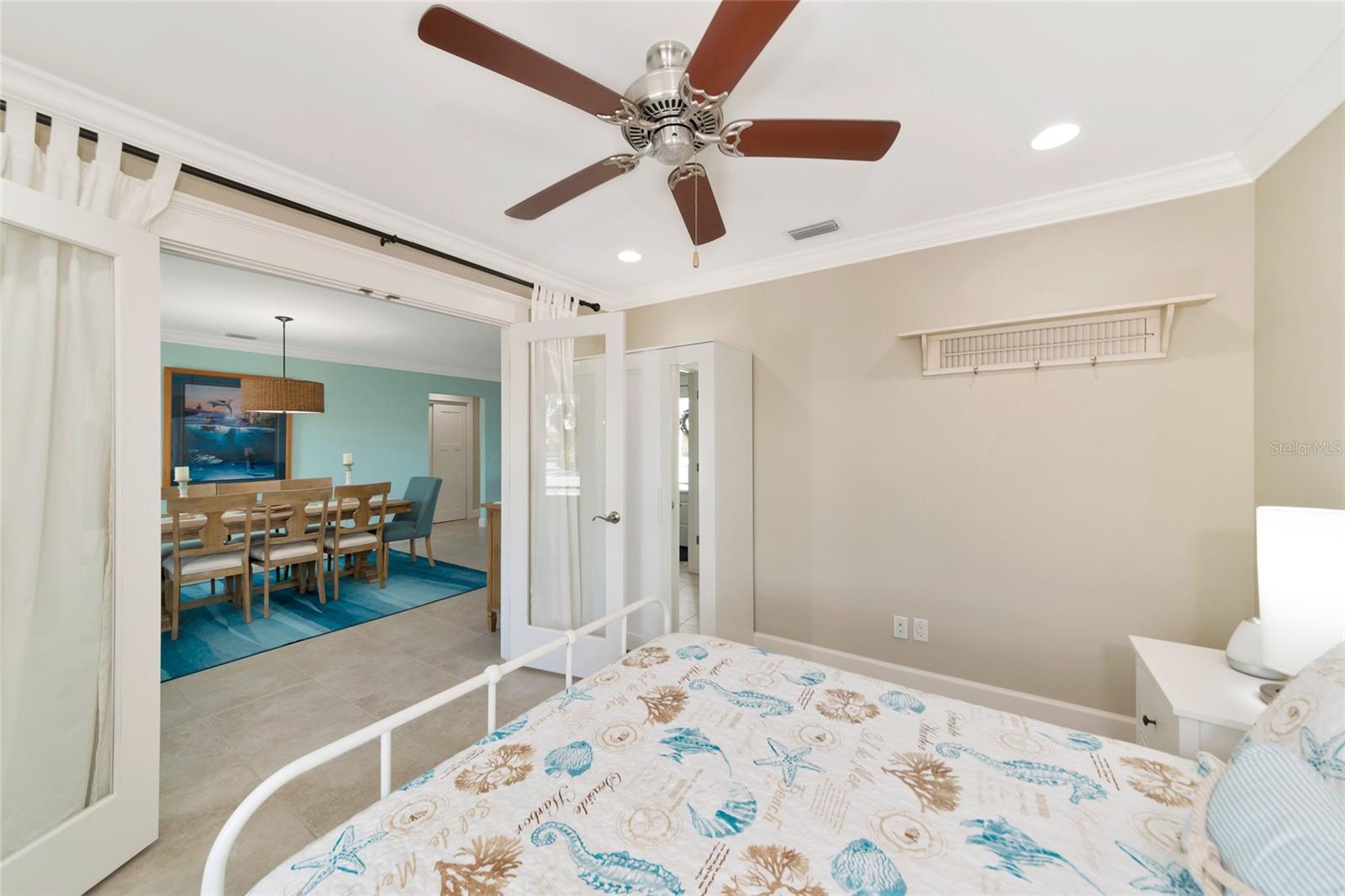 BAY PALMS 14TH UNIT - Residential
