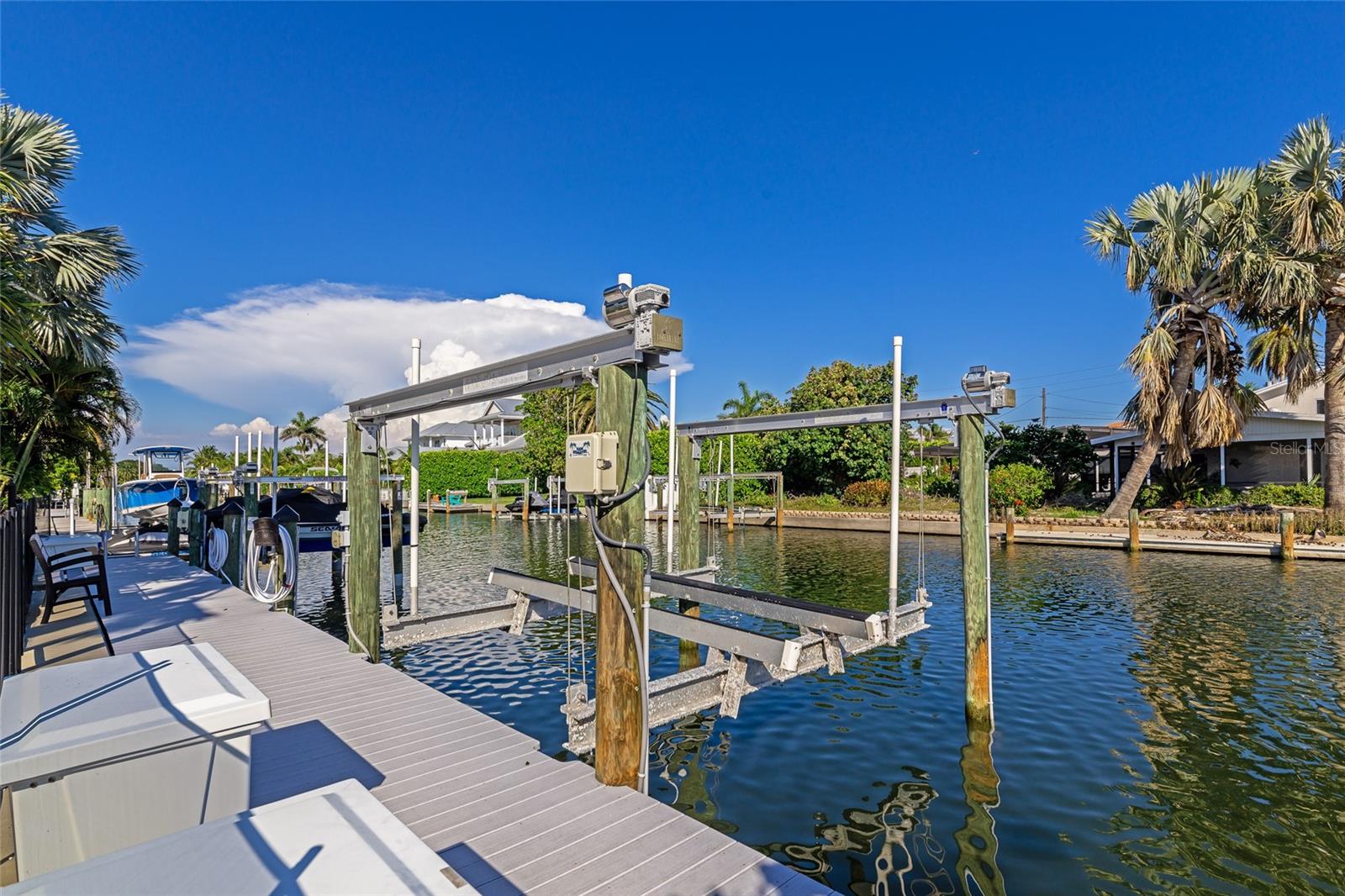 BAY PALMS 14TH UNIT - Residential