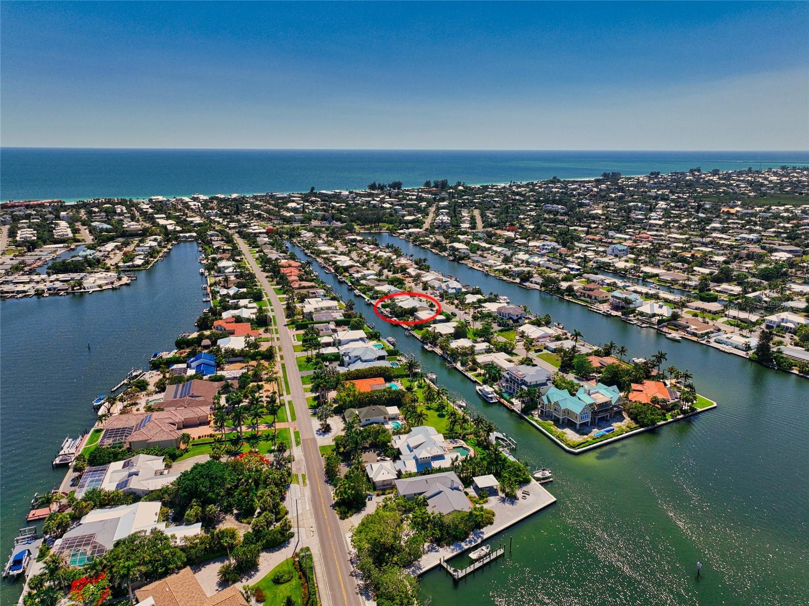 BAY PALMS 14TH UNIT - Residential