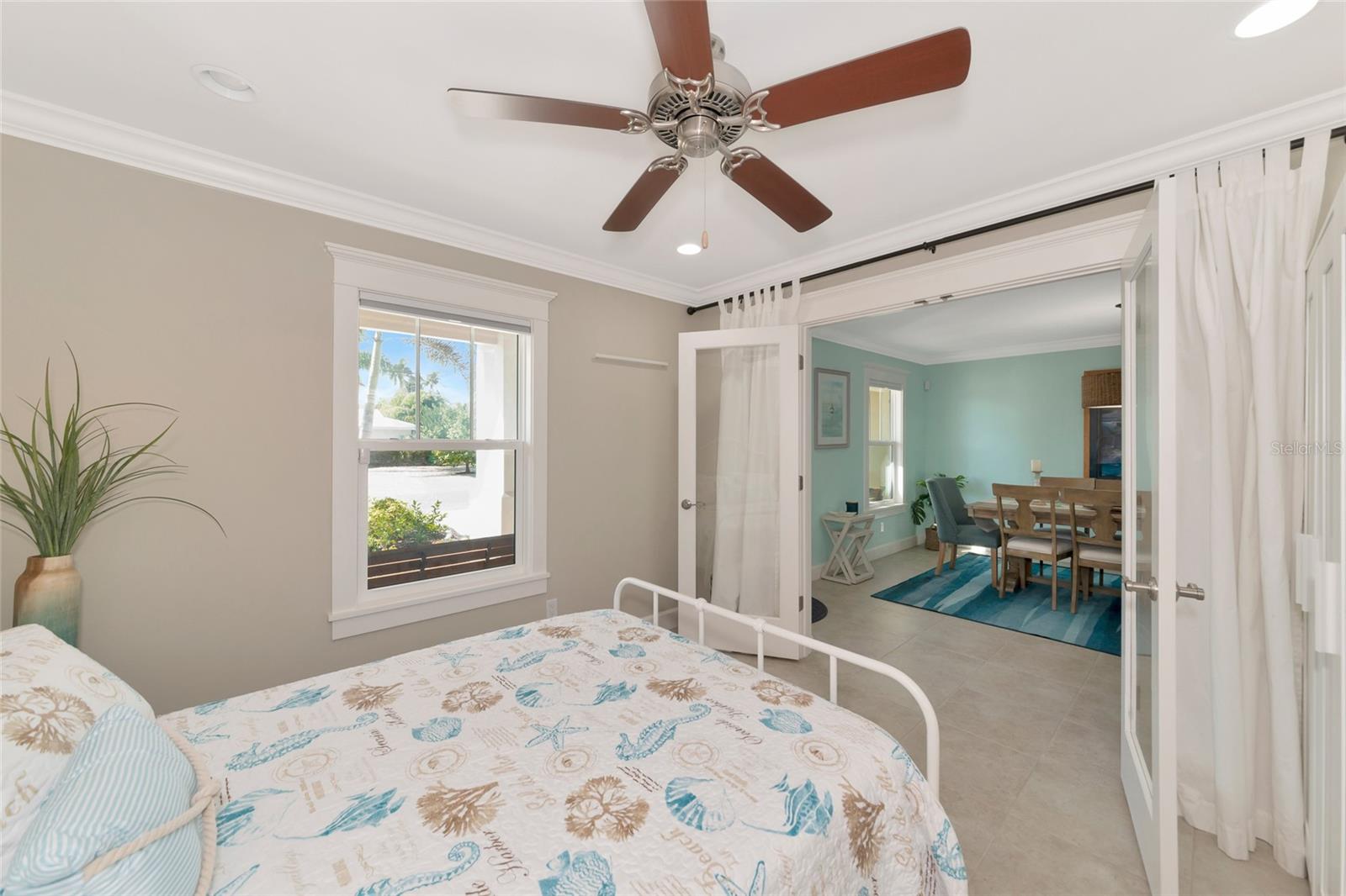 BAY PALMS 14TH UNIT - Residential