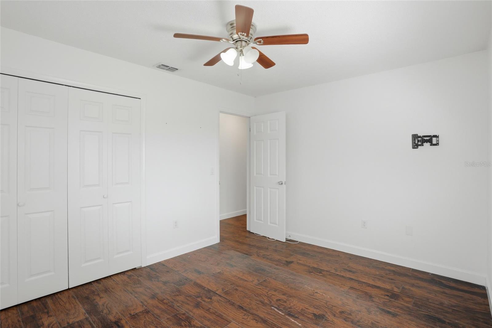 BEL AIRE WOODS FIFTH ADD - Residential