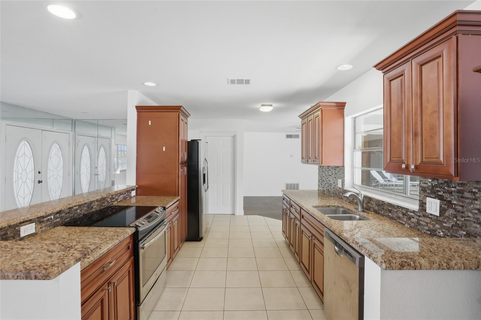 BEL AIRE WOODS FIFTH ADD - Residential